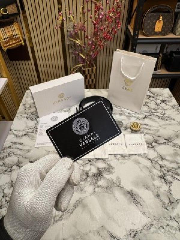 Versace BELT COMBO PREMIUM QUALITY WITH OG BOX DUST BAG CARRY BAG VE NO 2 | Premium Accessories - Image 5