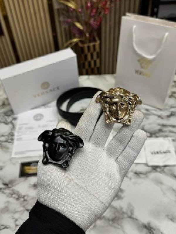 Versace BELT COMBO PREMIUM QUALITY WITH OG BOX DUST BAG CARRY BAG VE NO 1 | Premium Accessories - Image 8