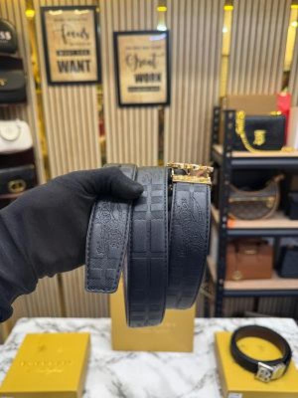 Buy Burberry Burberr Y Luxury Leather Belt Gold TB Buckle With Box Dust Bag & Carry Bag Online in India - Bootery - Image 4