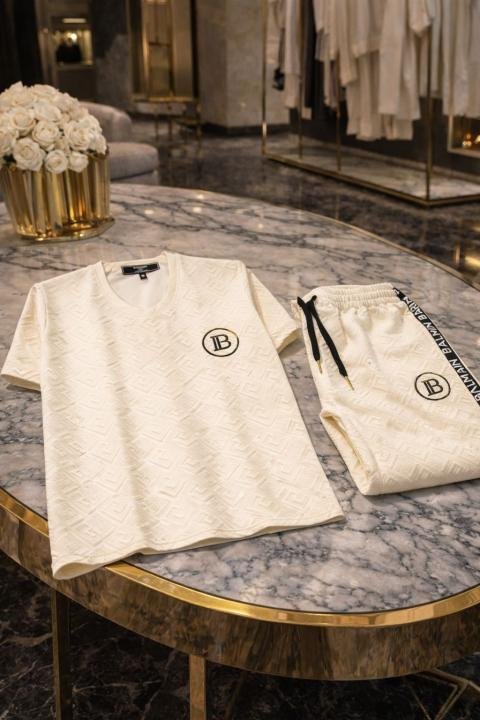 Balmain Paris Beige Imported Embossed Print Premium Track Suit Brand Carry Bag Packing F3647-BE | Premium Clothing - Image 8