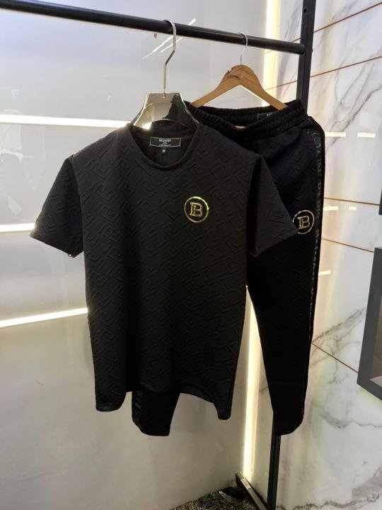 Balmain Paris Black Imported Embossed Print Premium Track Suit Brand Carry Bag Packing F3647-BL | Premium Clothing