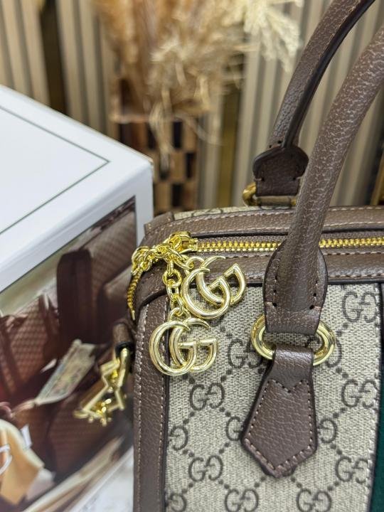 Buy Gucci GG Ophidia Supreme Shoulder Bag With Double Og Box And Dust Bag Online in India - Bootery - Image 4