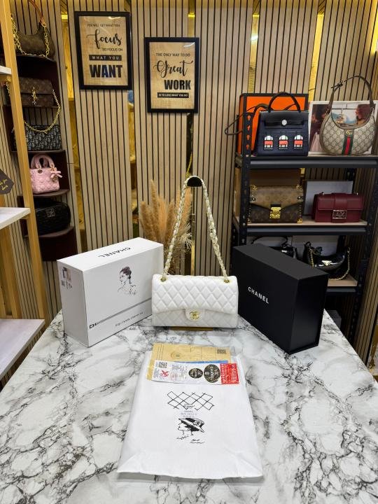 Chanel Classic Flap Quilted Chain Shoulder Bag With Double Og Box And Dust Bag (6657-White) | Premium Accessories