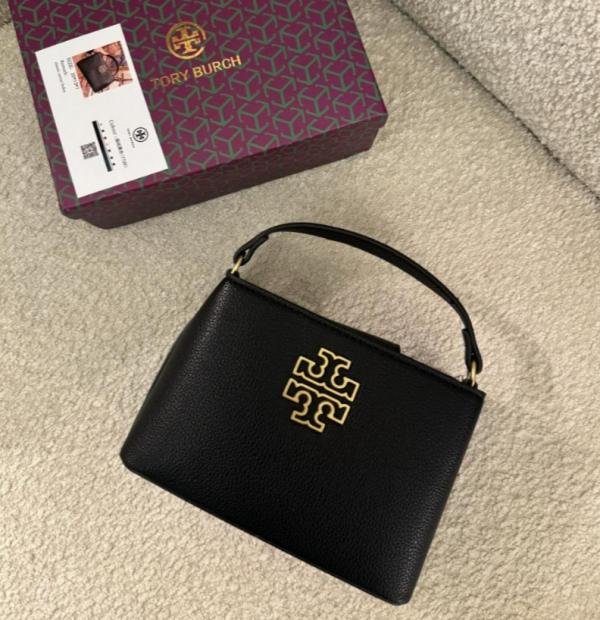 Tory Burch top handle bag with box and dust bag leather issue in handle (black) | Premium Accessories