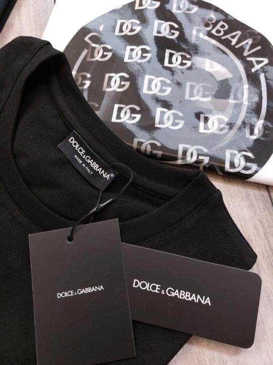 Dolce & Gabbana Dolce & Gabbana Black Imported Sticker Round Neck T-shirt F2648-bl Price in India - Buy at Bootery - Image 4
