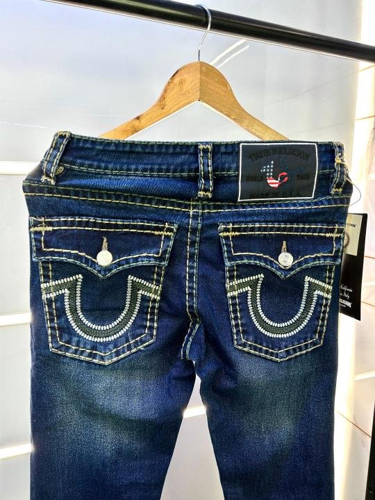 True Religion Imported Blue Super Premium Denim With Brand Box Packing And Carry Bag F2768-B2 - Image 4
