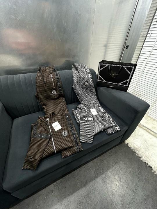 Balmain  Paris Logo Imported Embossed Print Brown Super Premium Track Suit With Brand Carry Bag F2338-BR - Image 3