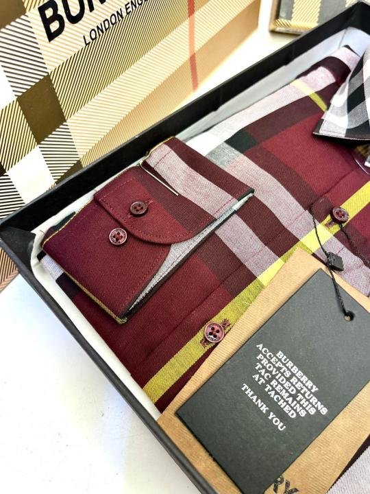 Burberry Maroon Checkered Casual Shirt for Men - Image 3