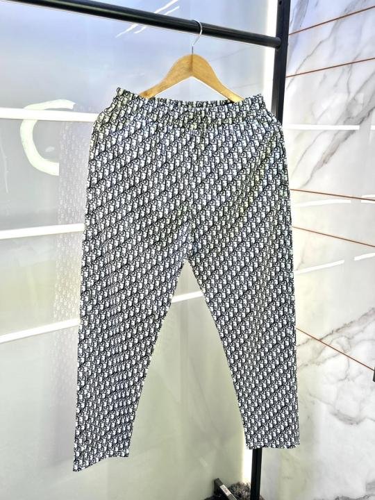 Christian Dior Christian DiorWhite Imported Premium Track Suit With Brand Carry Bag F3395-WH - Image 6