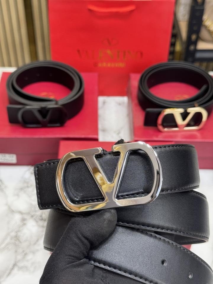 Valentino Garavani VLogo Buckle Signature Belt In Antique Brass Finish (18-3) | Premium Accessories - Image 3