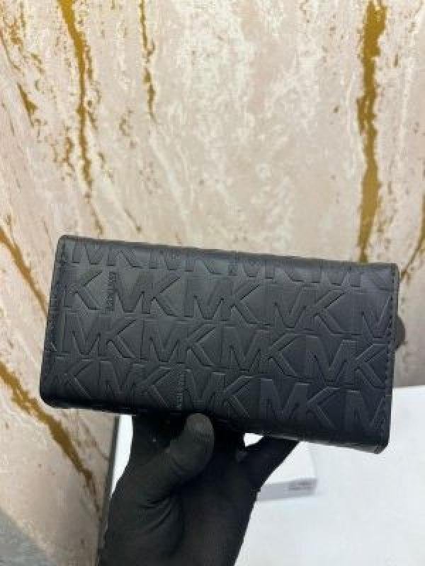 Michael Kors PREMIUM WALLET LOGO TRI FOLD WALLET (MK-8018 BLACK) | Premium Accessories - Image 3