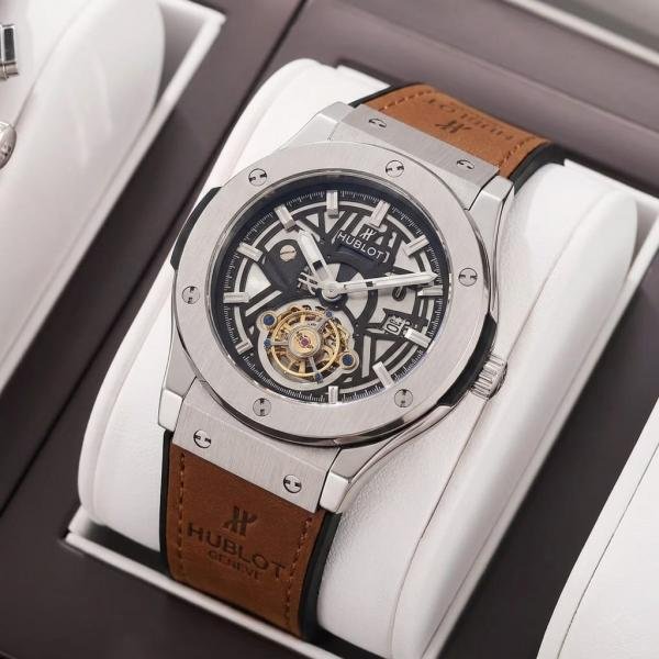 8116_69ef80975a5710.jpg Hublo_t Bigbang Tourbillion - Image 1