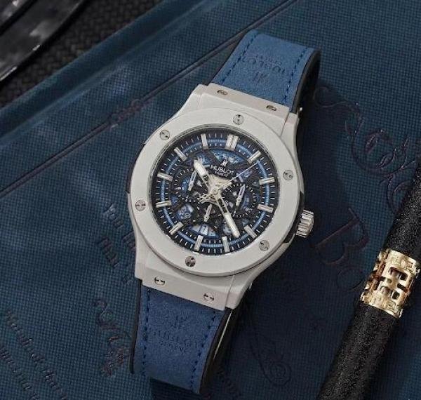 Hublot Big Bang Chronograph Silver Blue | Premium Watch