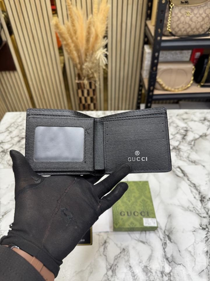 Gucci Signature GG Web Stripe Leather Bifold Wallet With Og Box And Dust Bag Black - Best Price Online - Bootery - Image 3