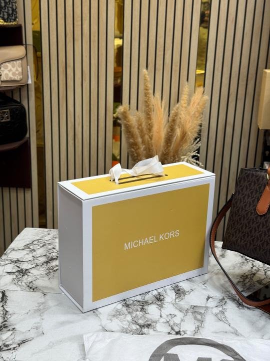Buy Michael Kors Emma Satchel Bag With Magnetic Box And Dust Bag Online in India - Style 2 - Bootery - Image 6