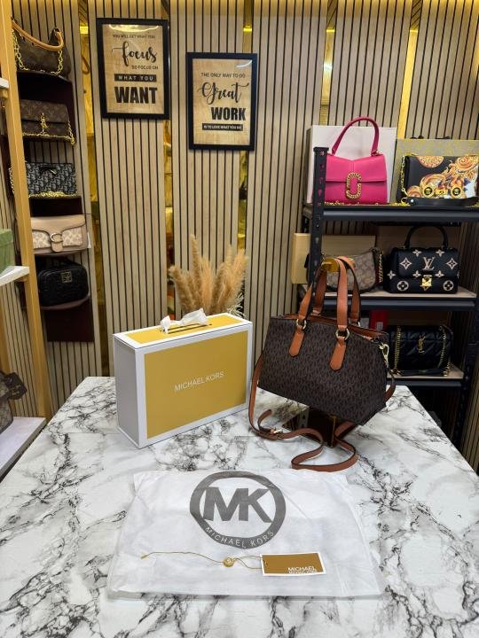 Buy Michael Kors Emma Satchel Bag With Magnetic Box And Dust Bag Online in India - Style 2 - Bootery - Image 4