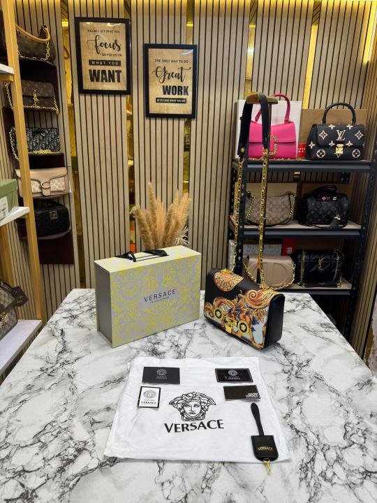 Versace Baroque Chain Shoulder Bag With Box And Dust Bag