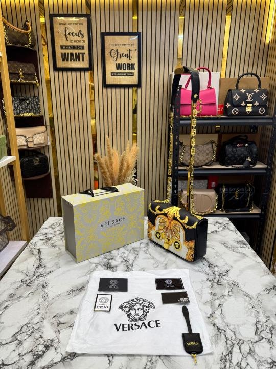 Versace Baroque Chain Shoulder Bag With Box And Dust Bag