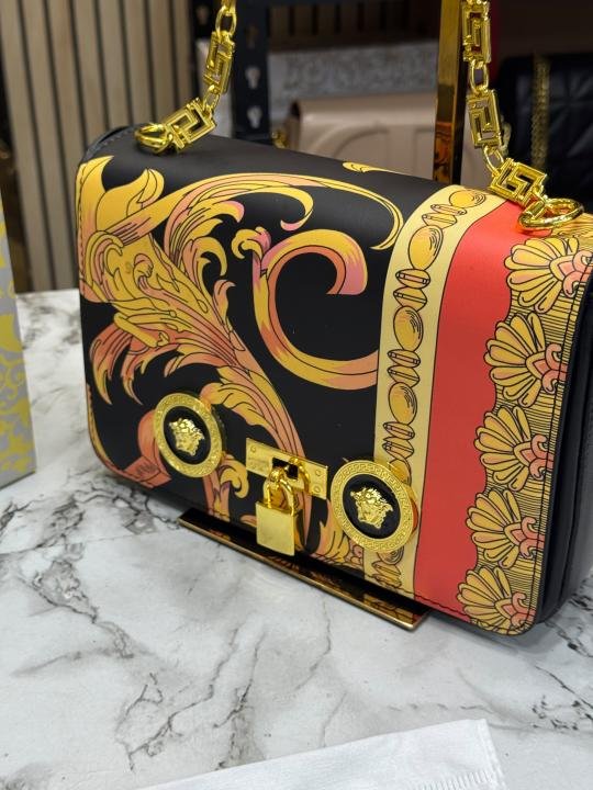 Versace Baroque Chain Shoulder Bag With Box And Dust Bag Price in India - Style 3 - Buy at Bootery - Image 5