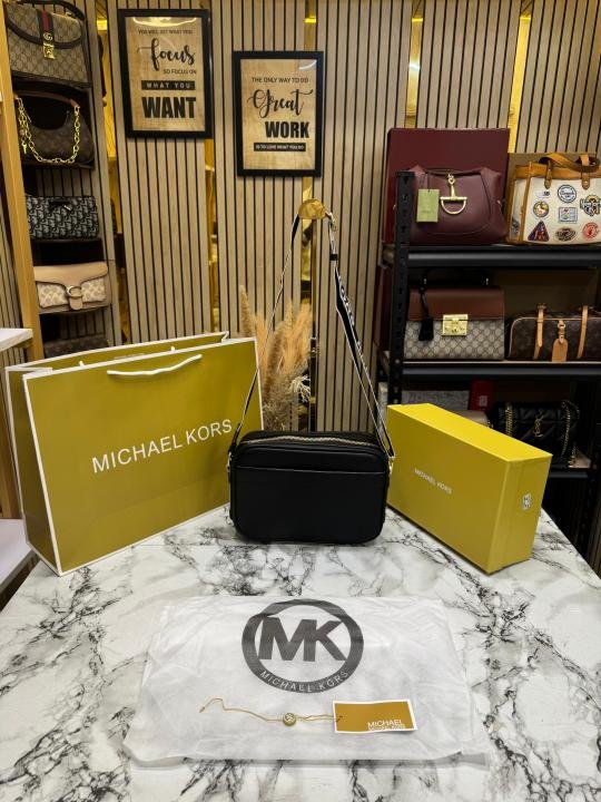 Michael Kors Maeve Shoulder Bag With Box And Dust Bag Including Carry Bag Price in India - Style 2 - Buy at Bootery - Image 3