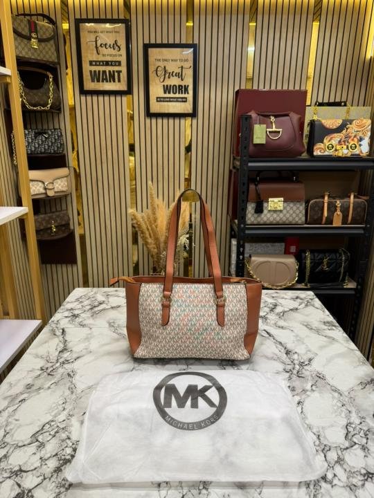 Michael Kors Signature MK Tote Handbag With Tassel Charm And Dust Bag - Best Price Online - Style 2 - Bootery - Image 4