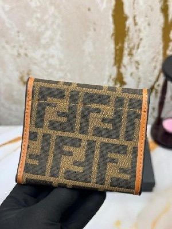 Fendi Zucca Premium Tri-fold Wallet - Image 4