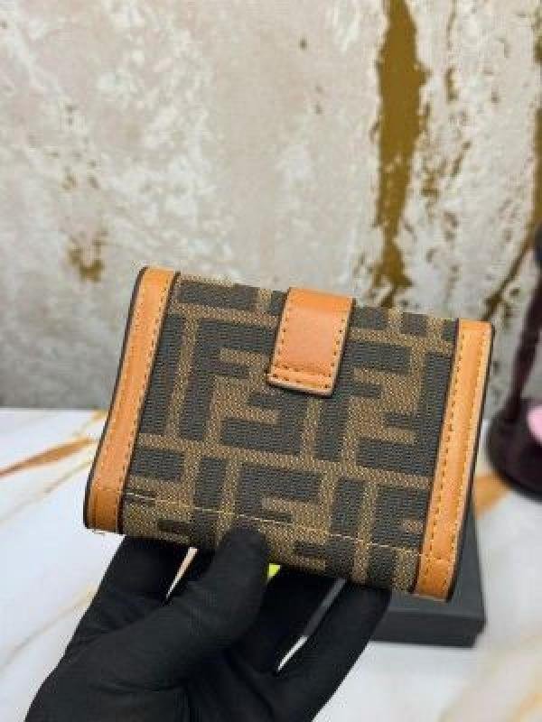 Fendi Zucca Print Premium Tri-fold Wallet - Image 5