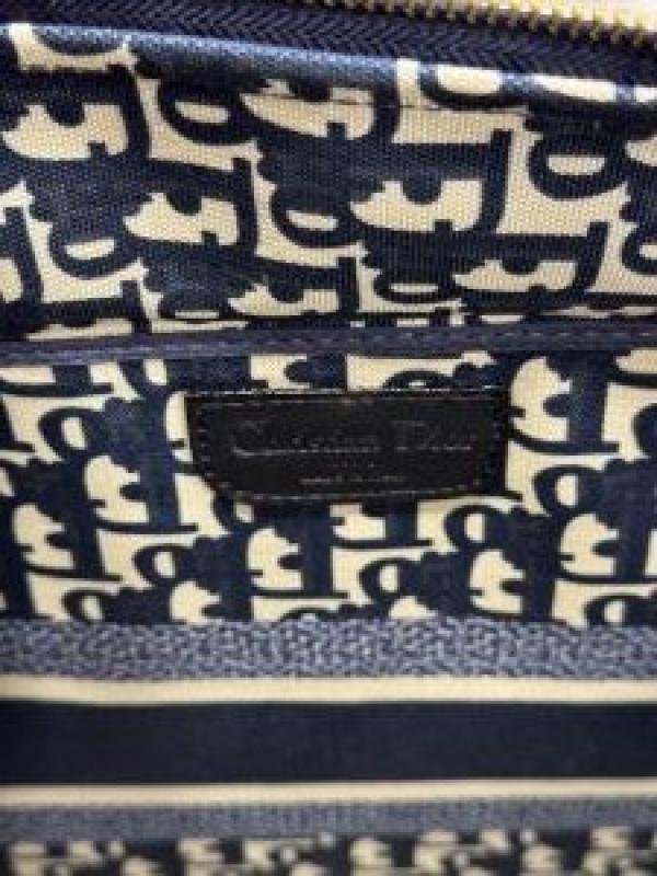 Christian Dior Oblique Tote In Large With Dust Bag - Image 4