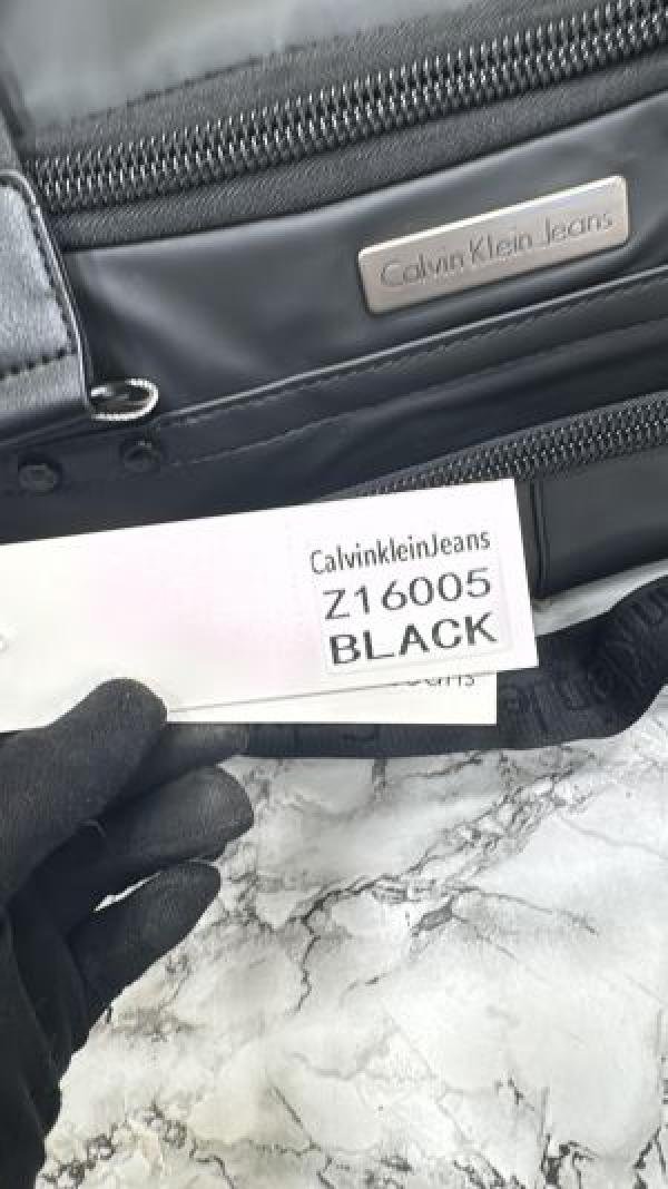 Calvin Klein Jeans Nylon Travel Duffle Bag - Image 4