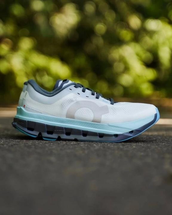 On Cloudflow 5 Running Arctic Blue Shoes Price in India - Buy at Bootery