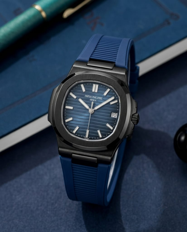 Patek Philippe Nautilus Coin 5711 Watch Price in India - Style 3 - Buy at Bootery