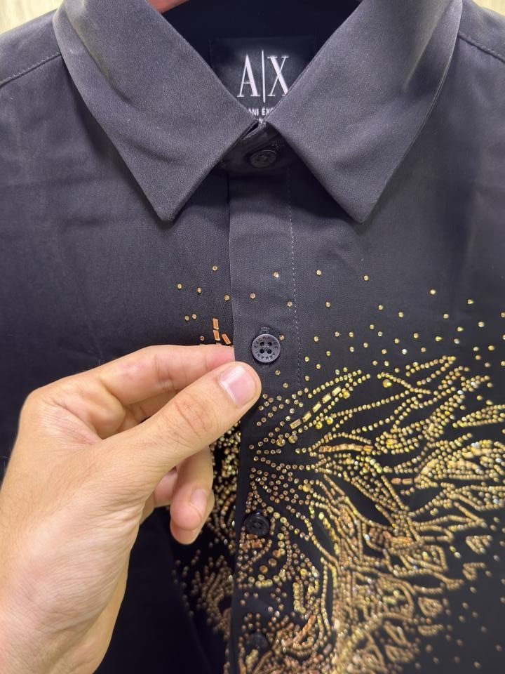 Armani Exchange Armani Exchange Diamond Horse Print Shirt Color Black - Image 4