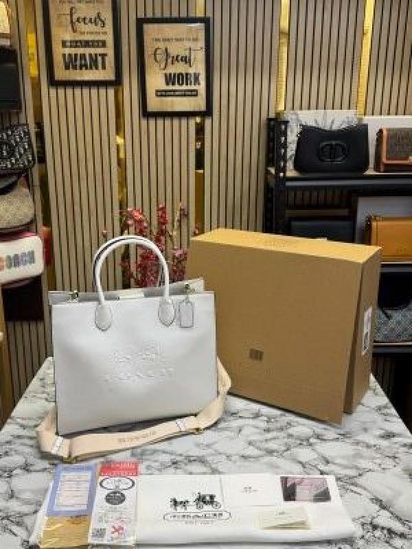 Coach Ace Tote Bag Carryall With Box And Dust Bag