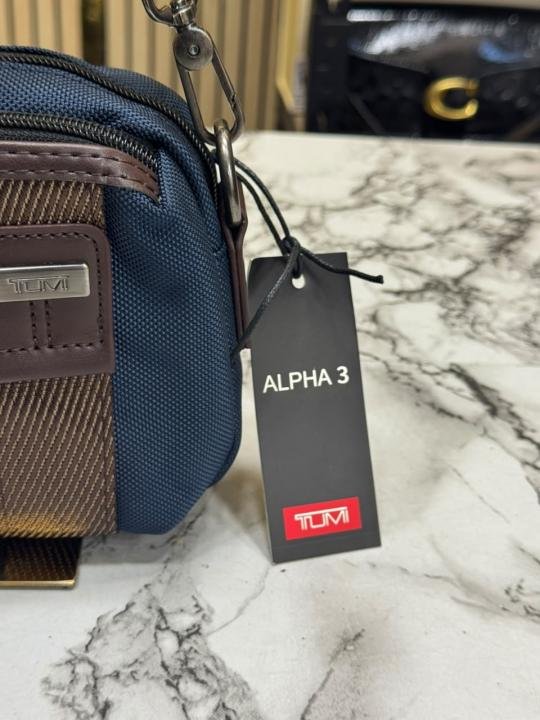 Tumi Alpha Bravo Peyton Sling Bag - Image 5