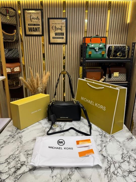 Michael Kors Michael Kor S Charm Shoulder Bag With Box And Dust Bag