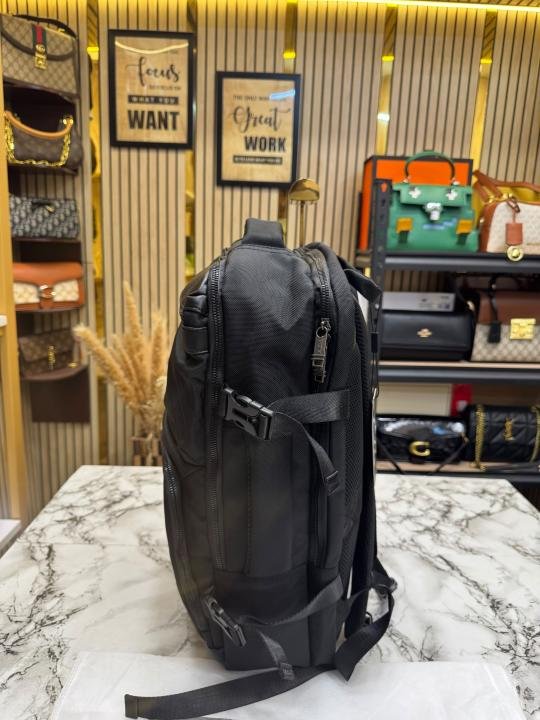 Tumi Alpha Bravo Business Backpack - Image 7