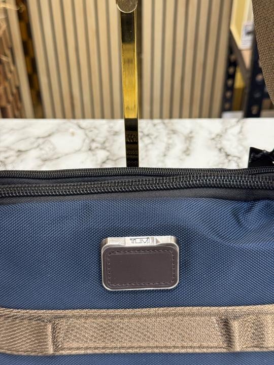 Tumi Alpha Bravo Crossbody Messenger Side Bag - Image 4