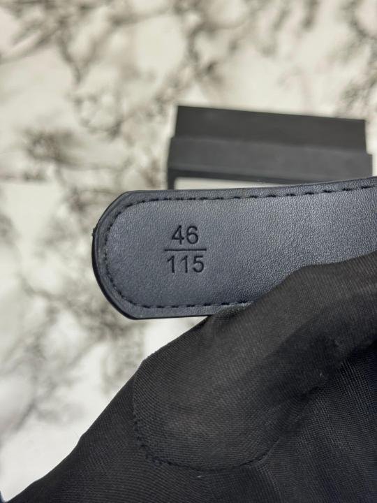 Gucci Queen Bee Buckle Monogram Leather Belt - Image 3