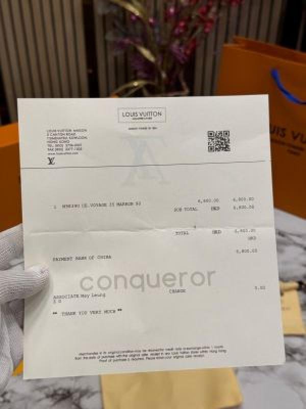 Louis Vuitton Belt Combo Premium Quality With Og Box With Carry Bag - Image 2