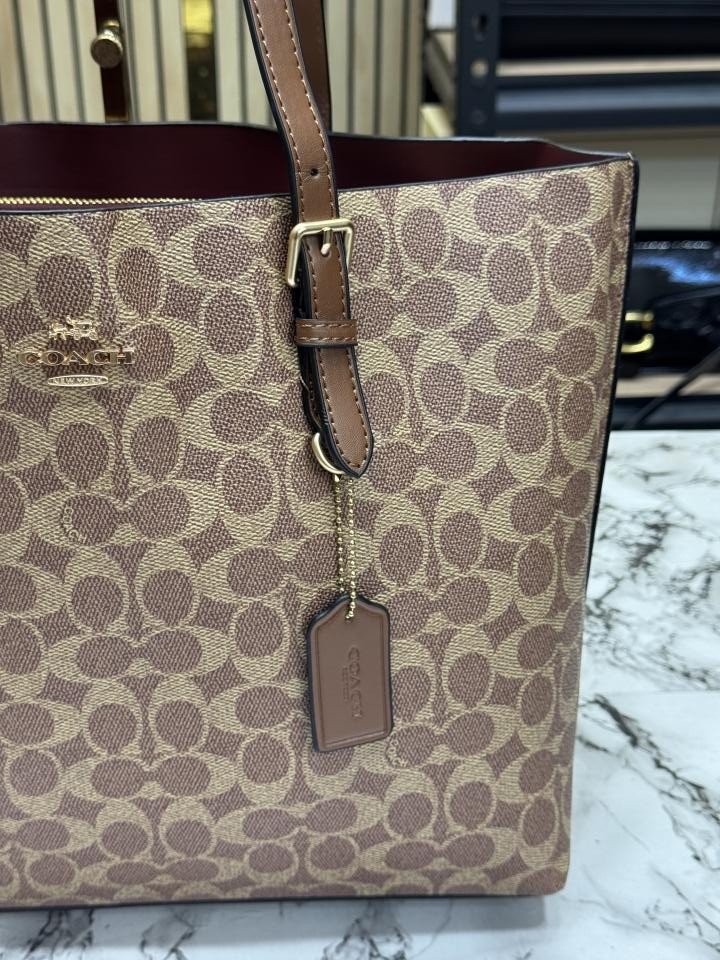 Coach Mollie Tote Bag With Dust Bag - Image 4