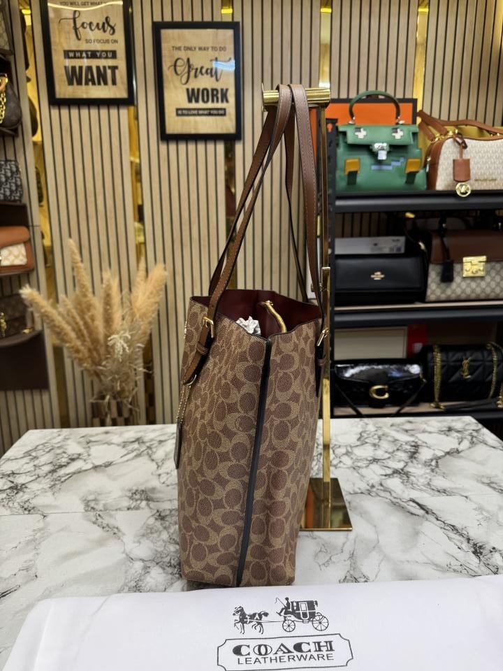 Coach Mollie Tote Bag With Dust Bag - Image 3