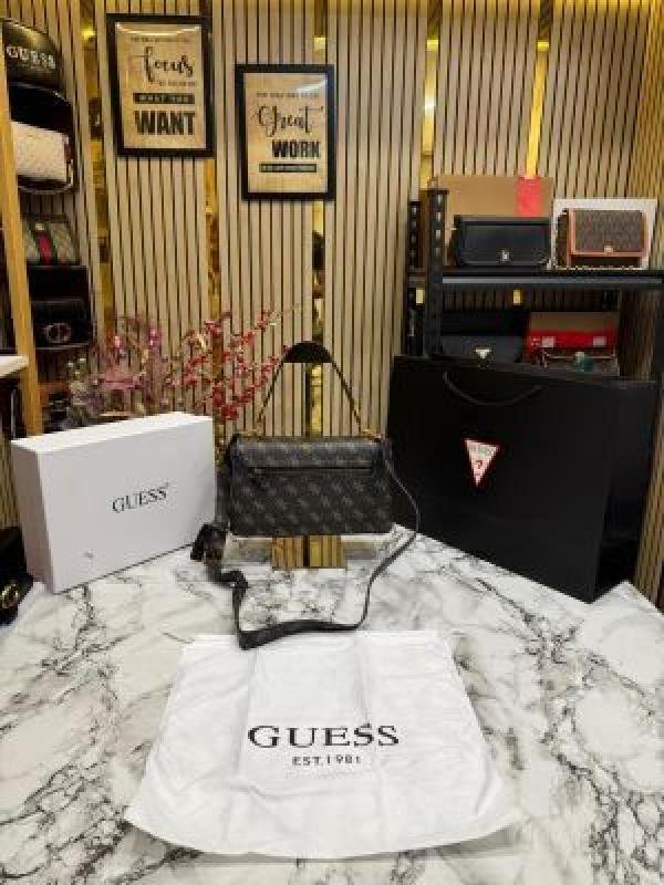 Guess Noelle Crossbody Flap Bag With Box And Dust Bag Including Carry Bag - Image 3