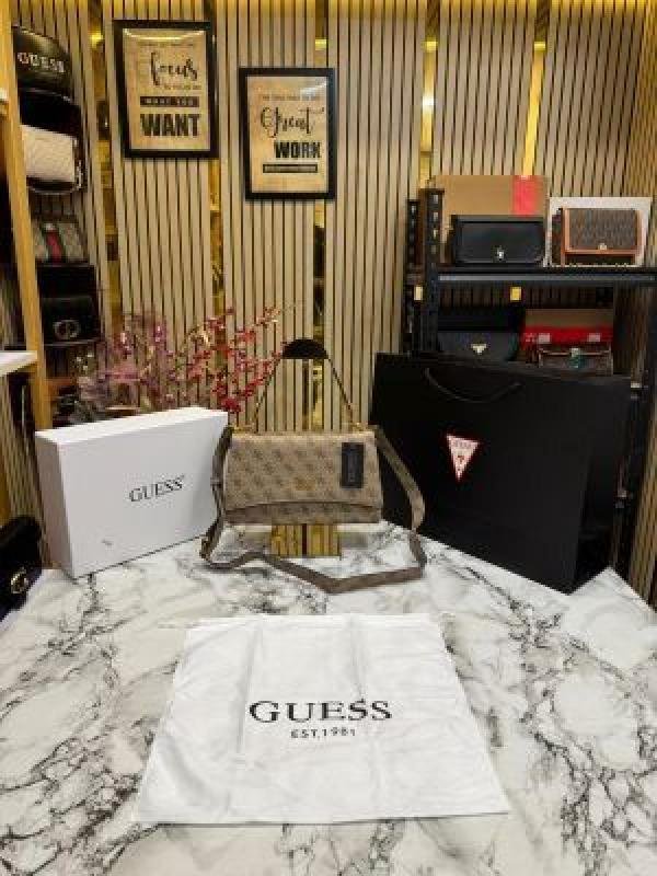 Guess Noelle Crossbody Flap Bag With Box And Dust Bag Including Carry Bag - Image 4