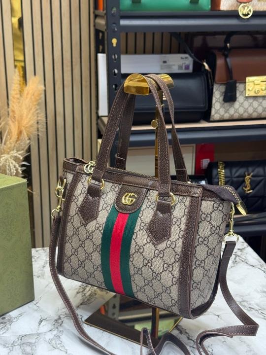 Gucci Ophidia GG Supreme Medium Tote Bag With Box And Dust Bag - Image 9