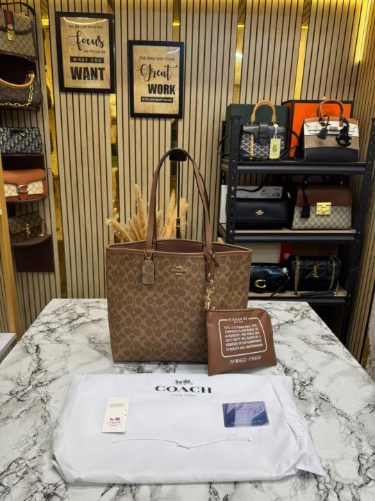 Coach City Tote Signature Canvas Tote Bag Including Pouch And Dust Bag