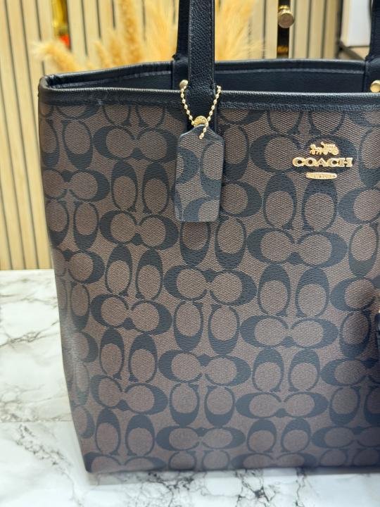 Coach City Tote Signature Canvas Tote Bag Including Pouch And Dust Bag - Image 4