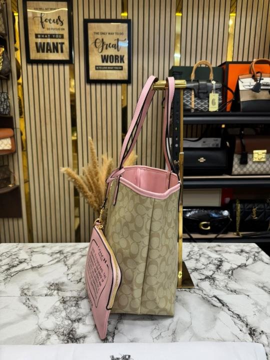 Coach City Tote Signature Canvas Tote Bag Including Pouch And Dust Bag - Image 3