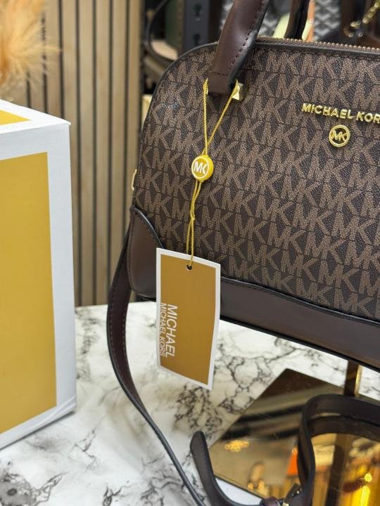 Michael Kors Michael Kor S Signature Monogram Top Handle Satchel Bag With Crossbody Strap Including Magnetic Box And Dust Bag - Image 4