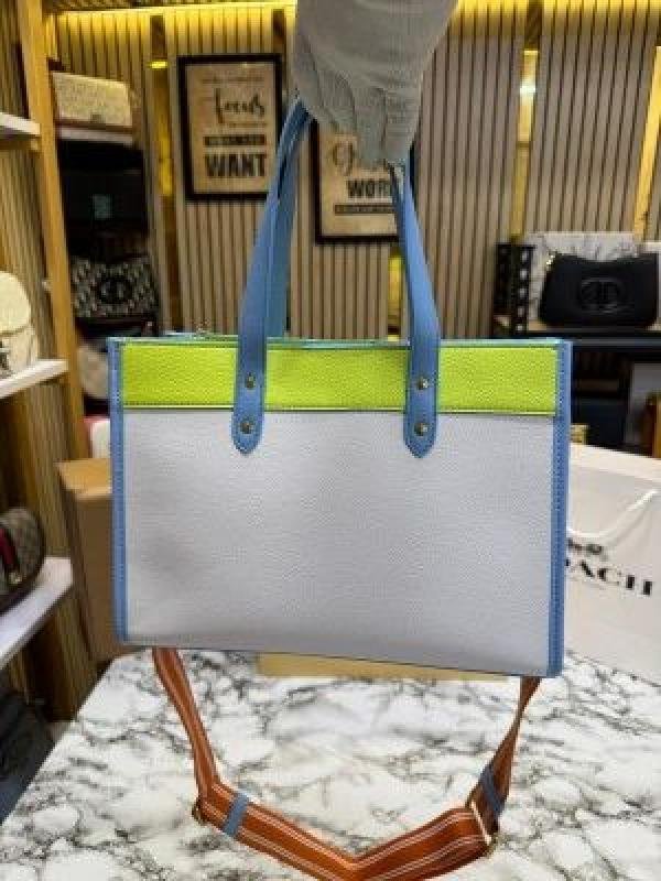 Michael Kors Michae L Kors Field Tote Bag Two Tone In Colorblock Signature With Double Og Box And Dustbag Including Carrybag - Image 6