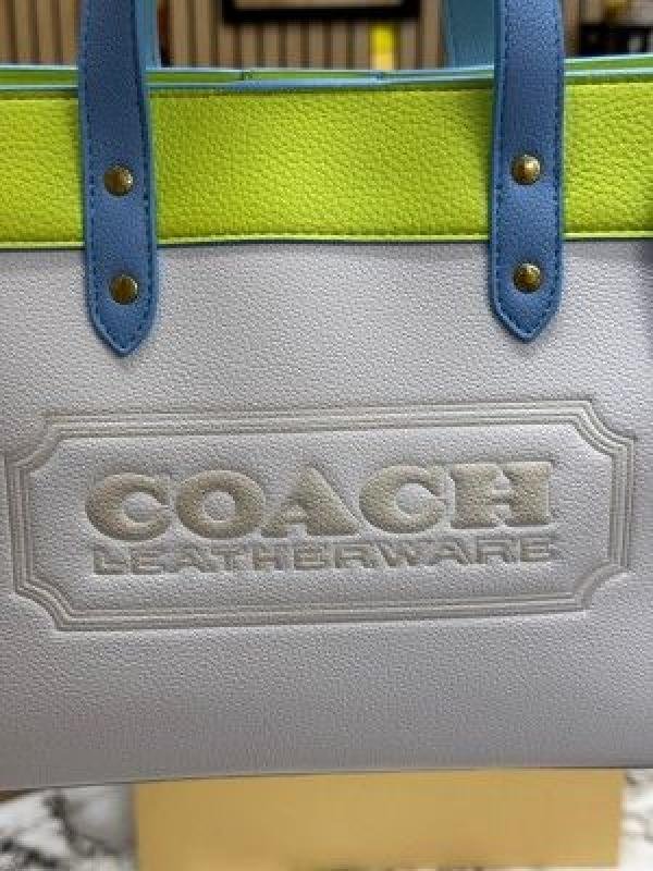 Michael Kors Michae L Kors Field Tote Bag Two Tone In Colorblock Signature With Double Og Box And Dustbag Including Carrybag - Image 3